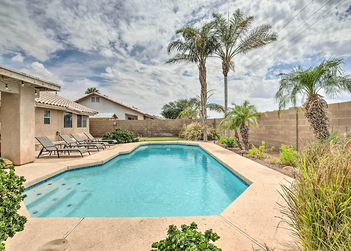 Sunny Retreat W/ Private Pool & Grill! Ferienhaus Yuma
